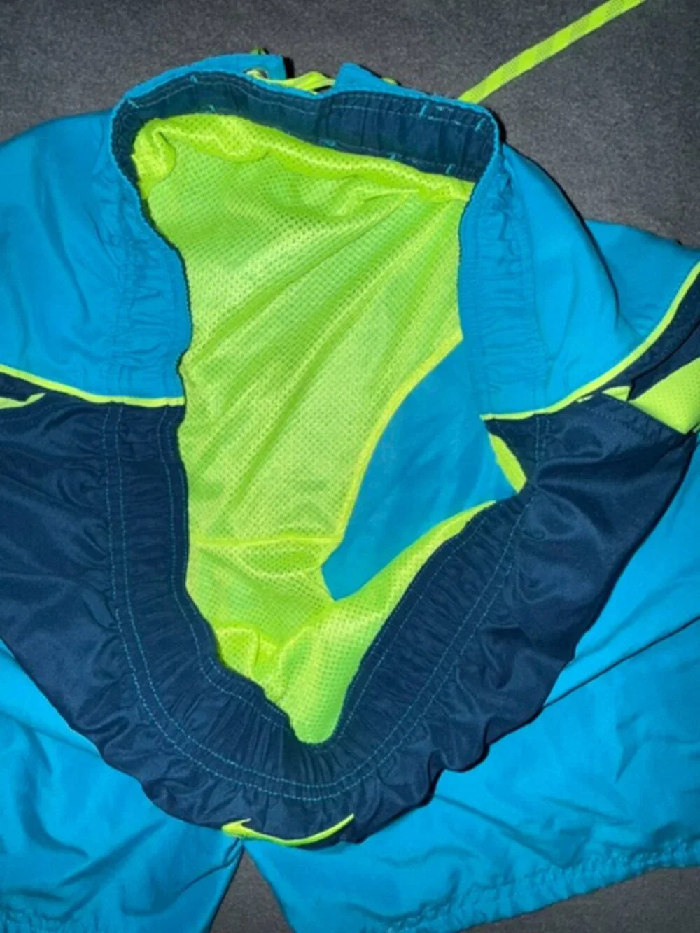 Nike Men's Swim Trunks Blue Green Yellow Drawstring Size XL